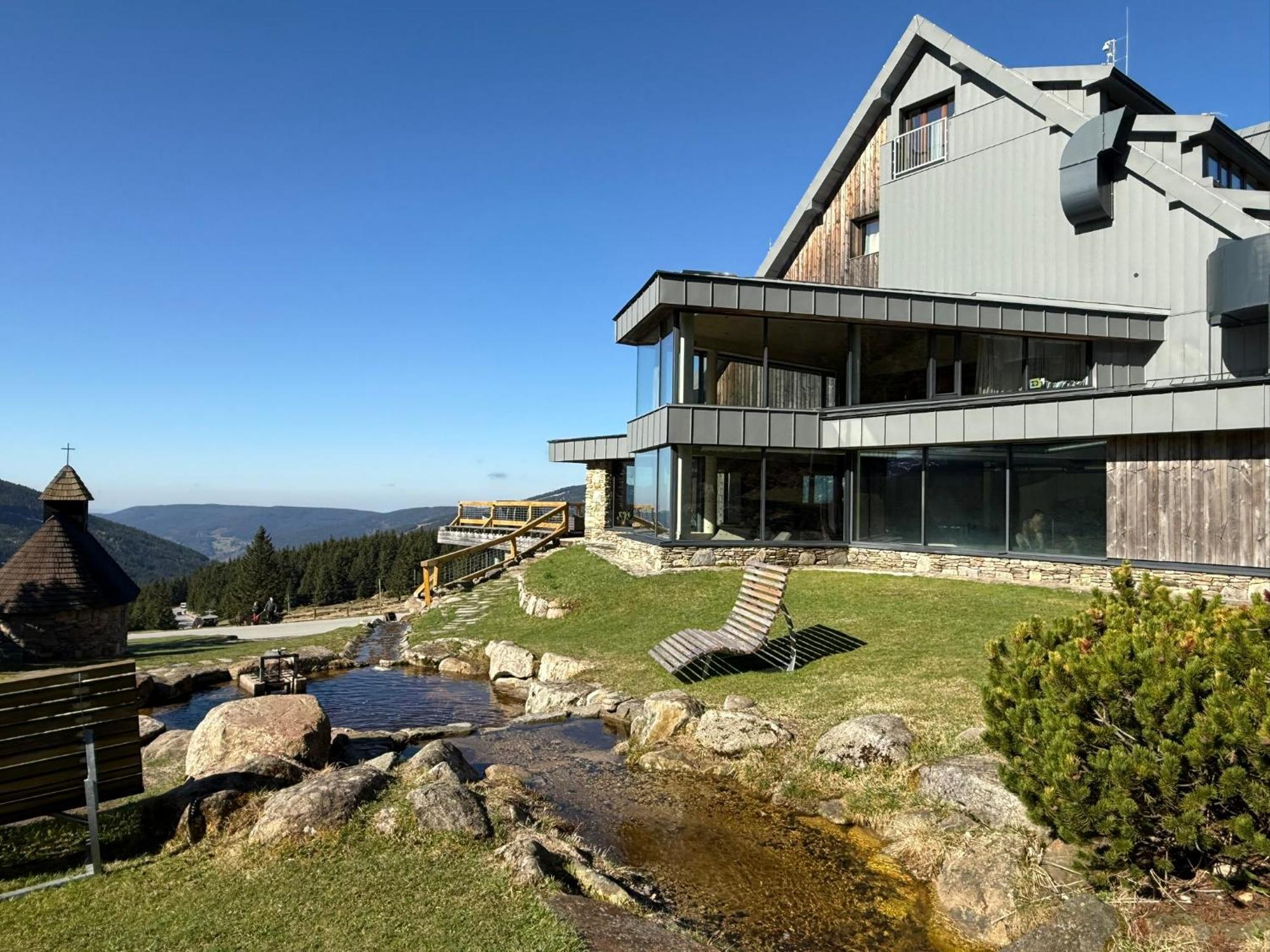 Erlebachova Bouda, Hotel - Resort Svaty Frantisek Špindlerŭv Mlýn Luaran gambar