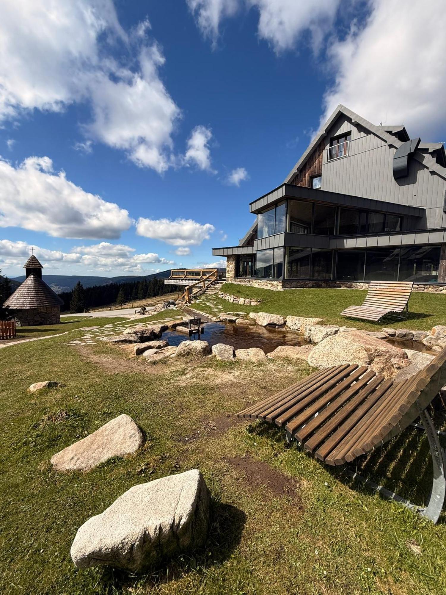 Erlebachova Bouda, Hotel - Resort Svaty Frantisek Špindlerŭv Mlýn Luaran gambar